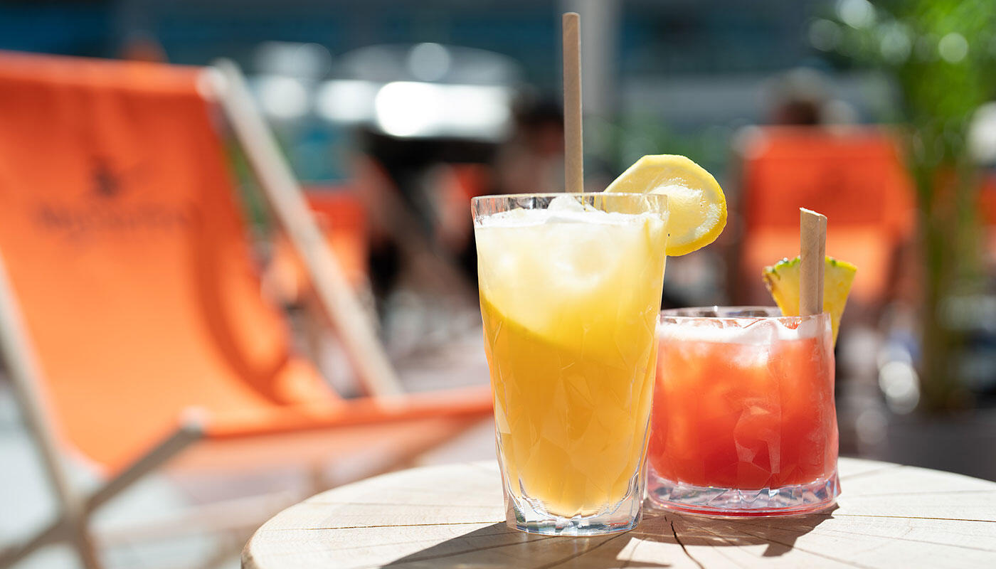 Cocktails at the Surf and Turf Bar at Munich Airport Cocktails at the Surf and Turf Bar at Munich Airport