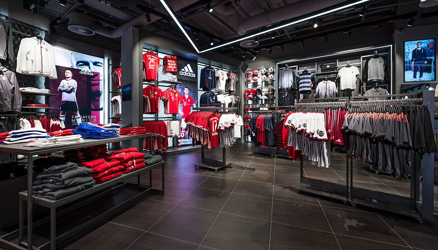 FC Bayern Munich Fan Shop - Munich Airport